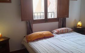 Habitacion en Casa Huelves